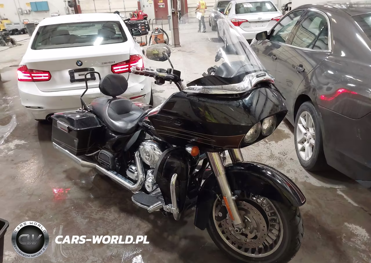 2013 Harley-Davidson Fltru Road Glide Ultra – zdjęcie 1 z 17