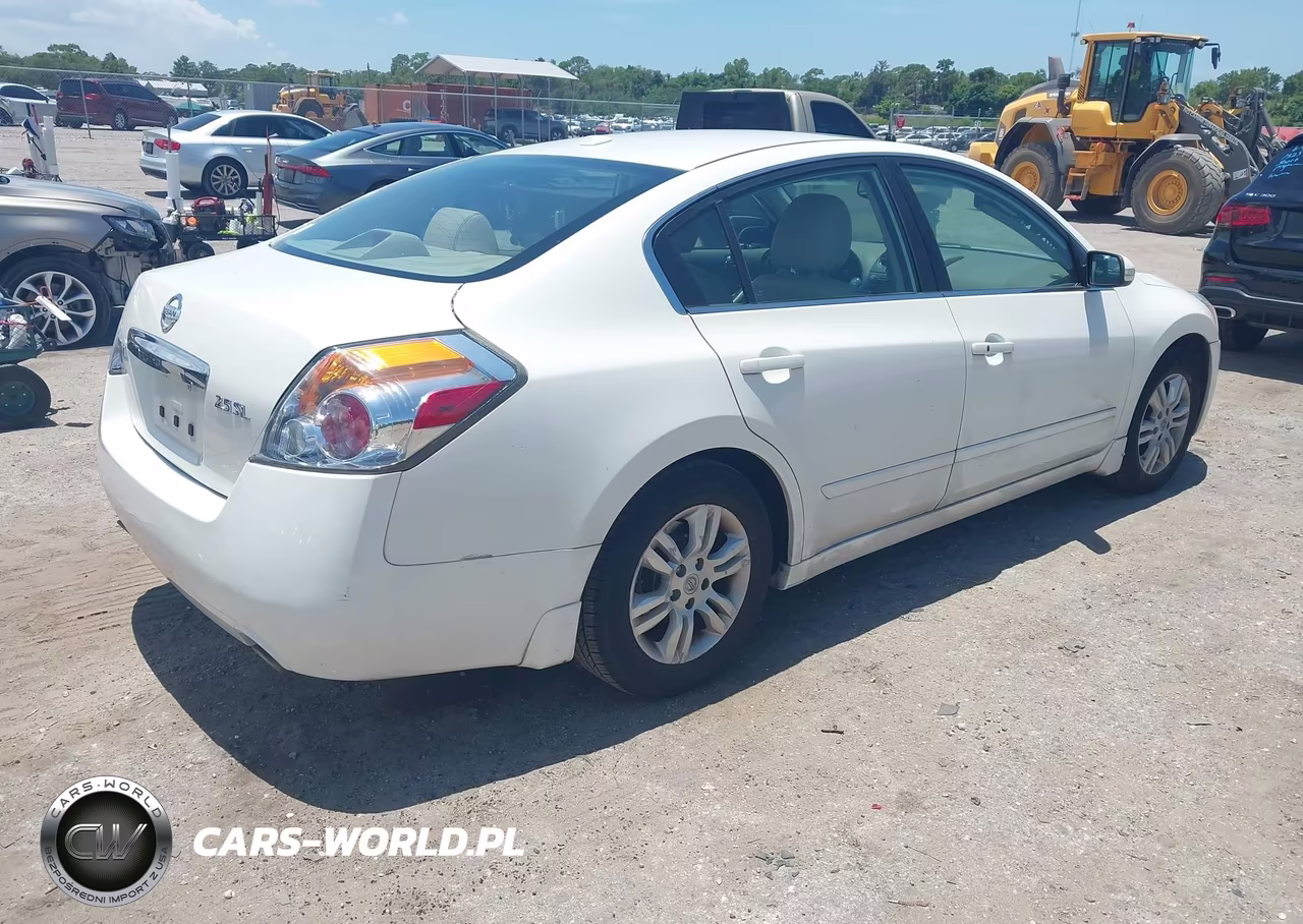 2011 Nissan Altima 2.5 S VIN:1N4AL2AP3BN478248 - 4