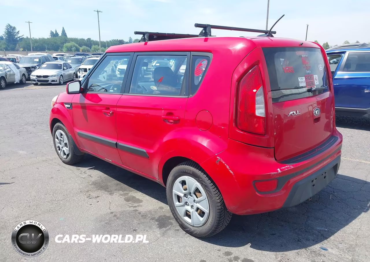 2013 Kia Soul VIN:KNDJT2A58D7553008 - 3