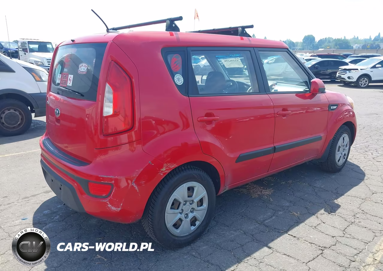 2013 Kia Soul VIN:KNDJT2A58D7553008 - 4