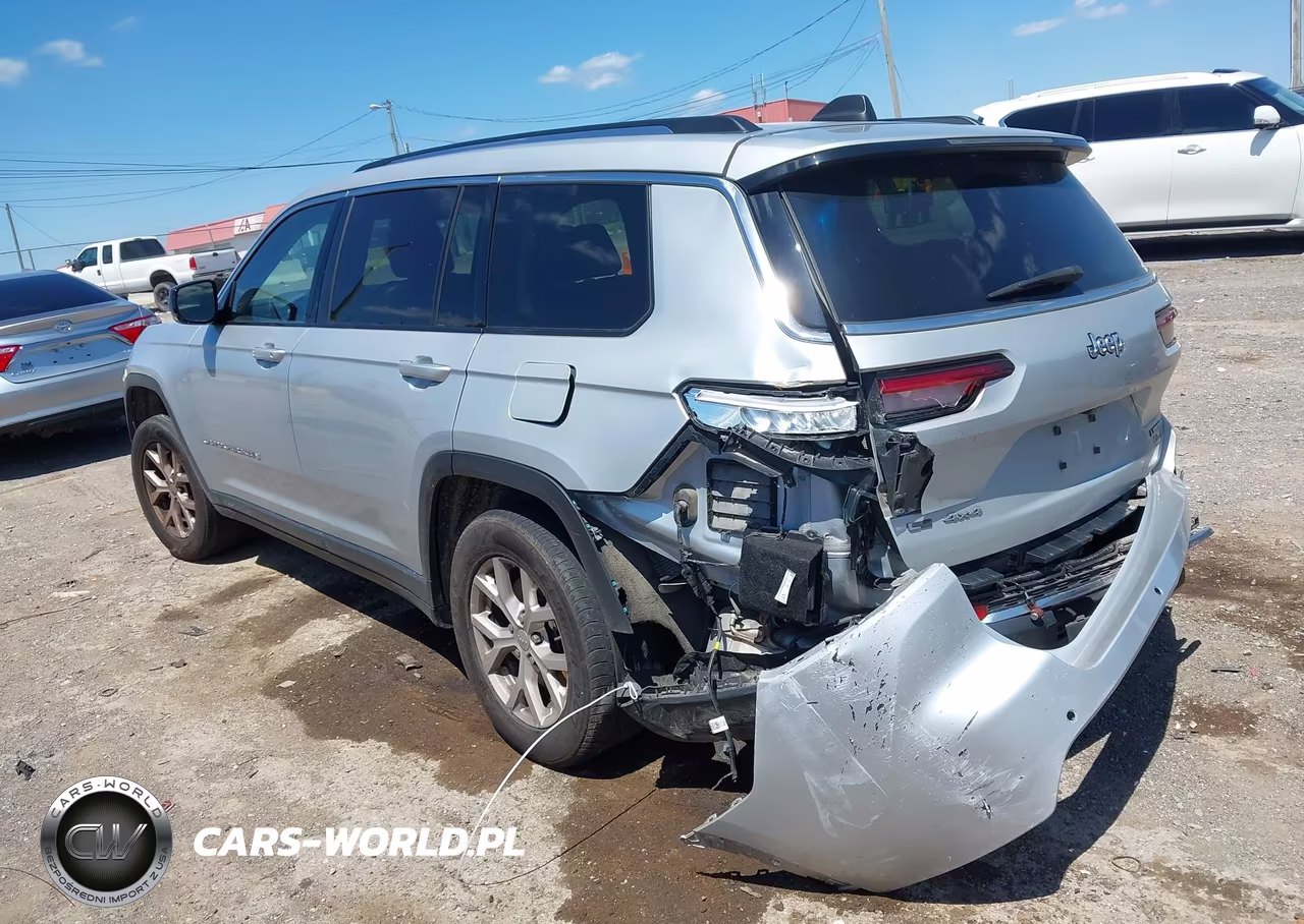 2021 Jeep Grand Cherokee L Limited 4X4 VIN:1C4RJKBG5M8140658 - 3