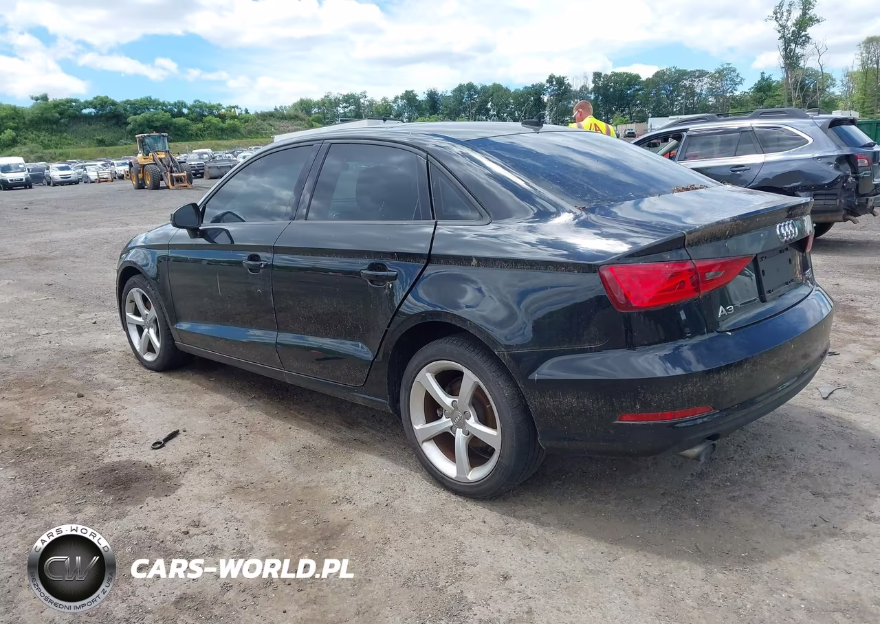 2015 Audi A3 2.0T Premium VIN:WAUBFGFF3F1004040 - 3