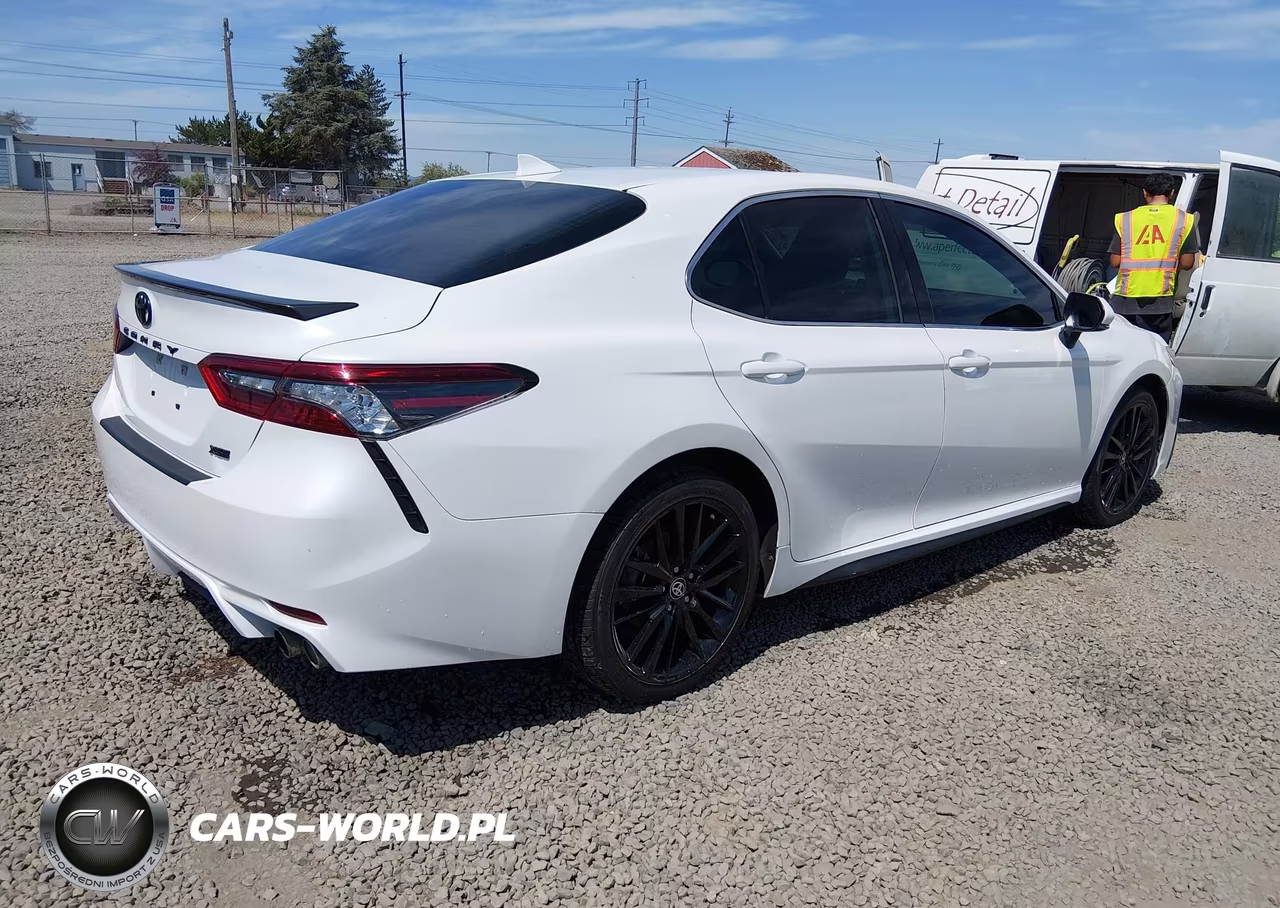 2021 Toyota Camry Xse VIN:4T1K61AK2MU496216 - 4