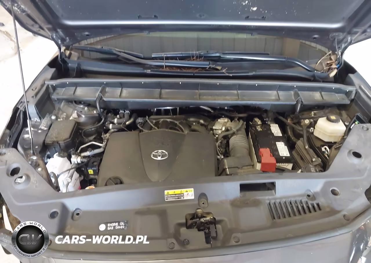 2022 Toyota Highlander Platinum VIN:5TDFZRBH3NS210863 - 10