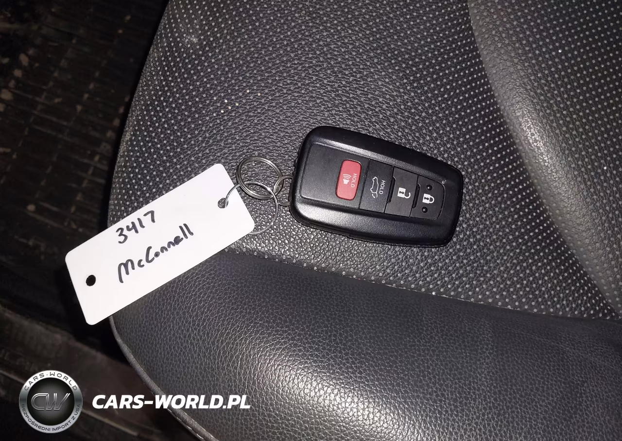 2022 Toyota Highlander Platinum VIN:5TDFZRBH3NS210863 - 11