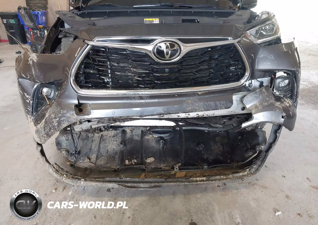 2022 Toyota Highlander Platinum VIN:5TDFZRBH3NS210863 - 6