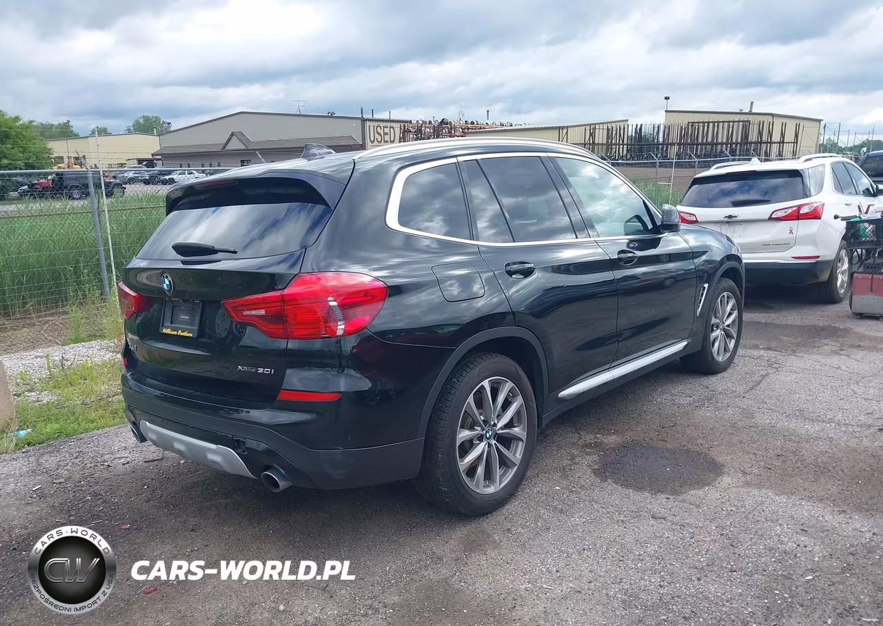 2019 BMW X3 xDrive30I VIN:5UXTR9C5XKLD92129 - 4
