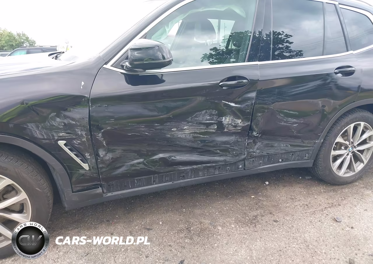 2019 BMW X3 xDrive30I VIN:5UXTR9C5XKLD92129 - 6