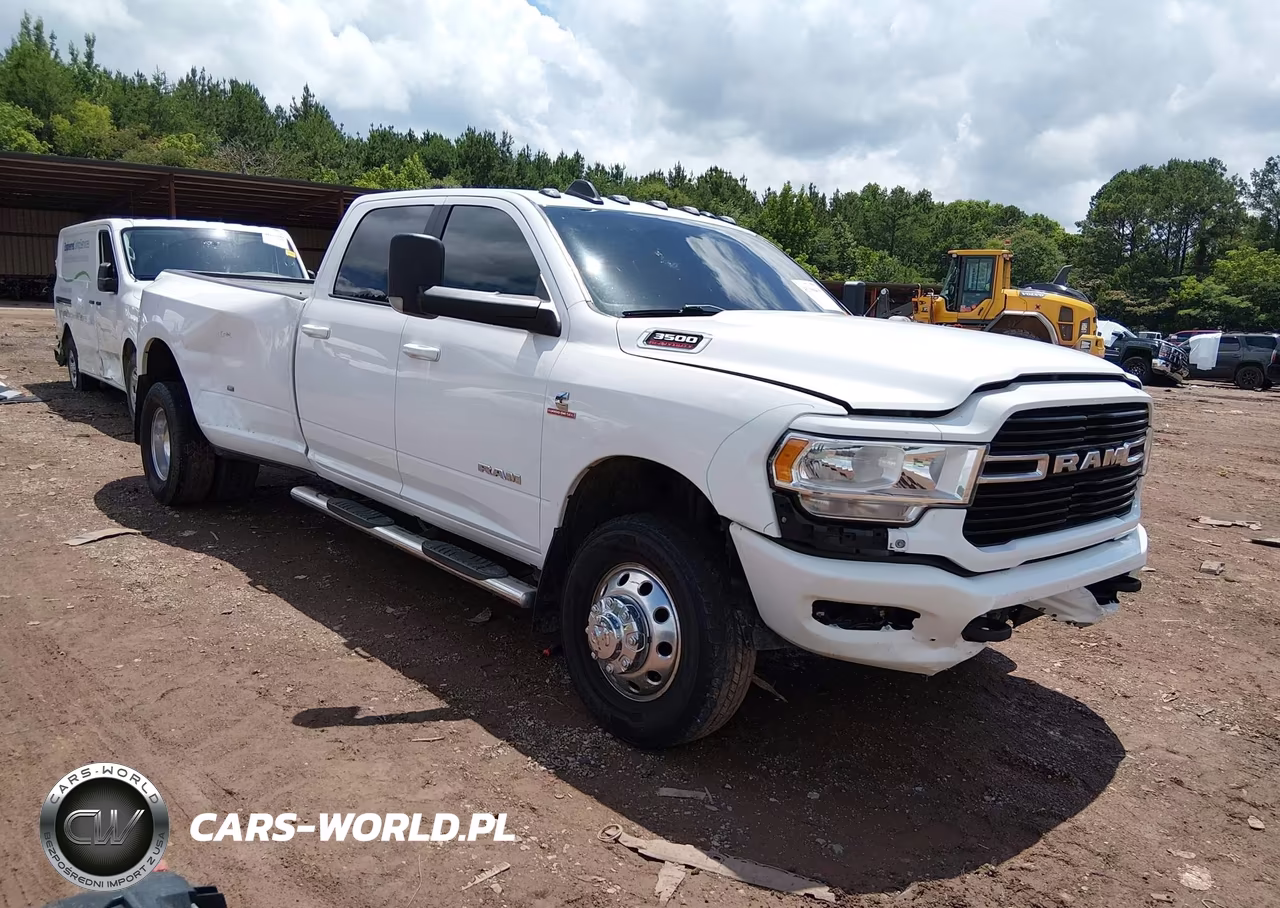 2020 Ram 3500 Big Horn 4X4 8' Box – zdjęcie 1 z 15