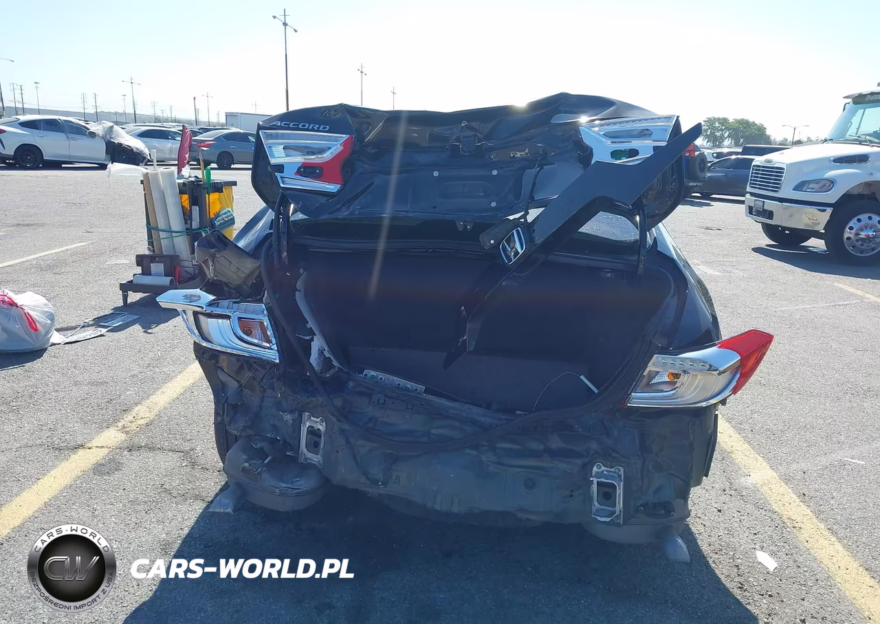 2018 Honda Accord Lx VIN:1HGCV1F16JA263403 - 17