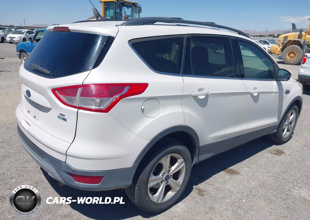 2015 Ford Escape Se VIN:1FMCU9GX9FUC80264 - 4