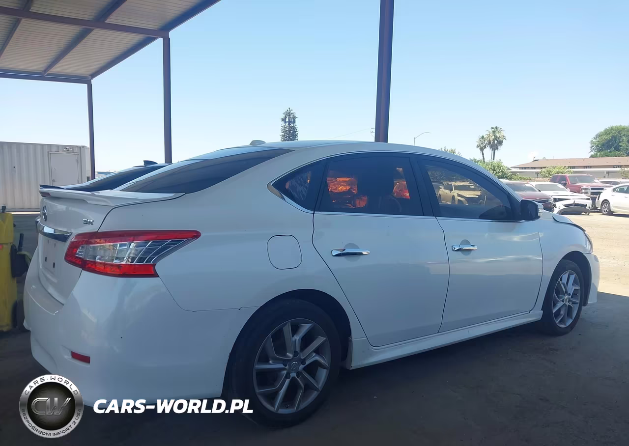 2015 Nissan Sentra Sr VIN:3N1AB7AP8FY310403 - 13
