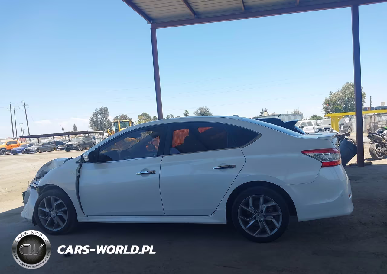 2015 Nissan Sentra Sr VIN:3N1AB7AP8FY310403 - 14