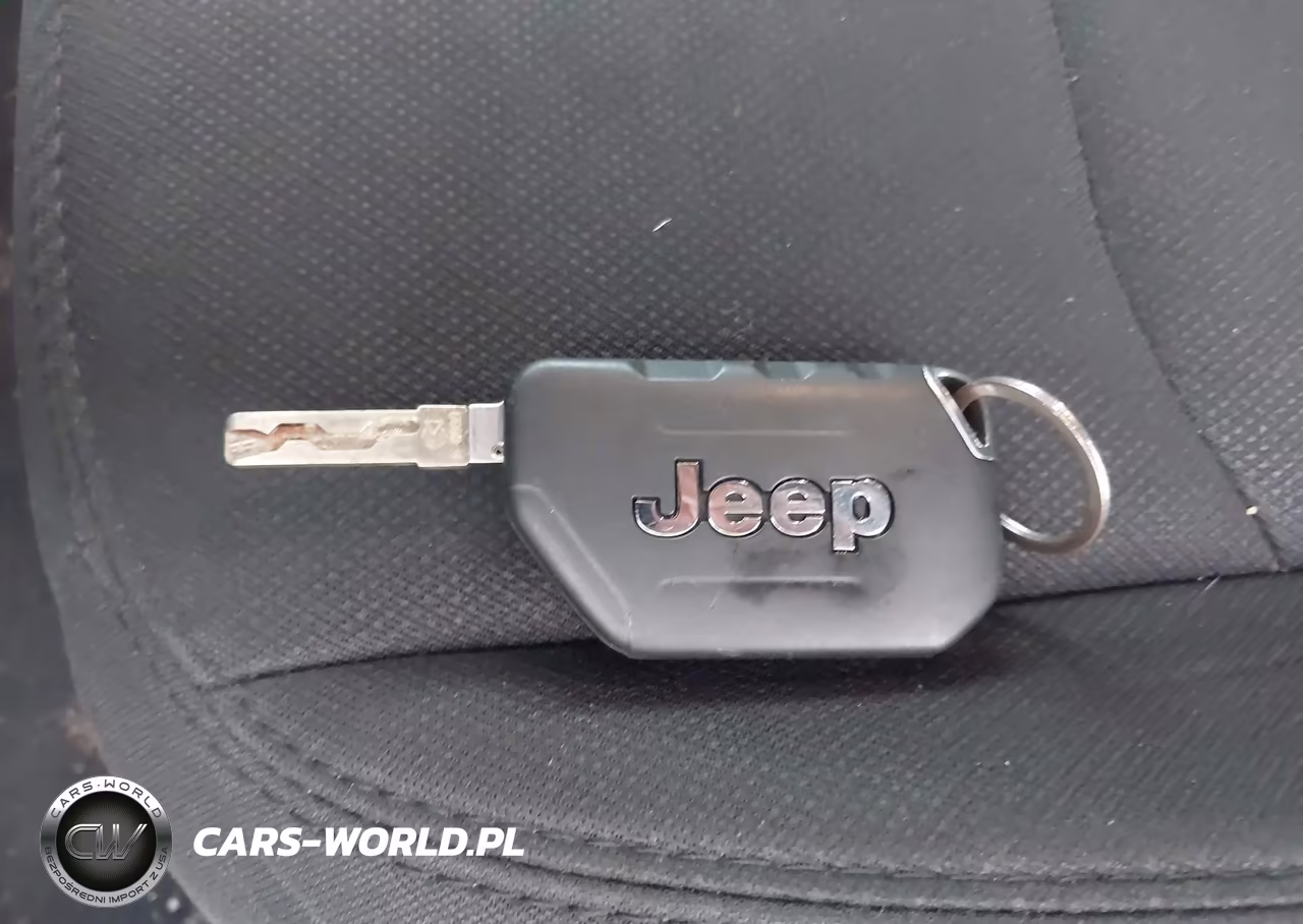 2023 Jeep Wrangler 4-Door Willys Sport 4X4 VIN:1C4HJXDN8PW533722 - 11