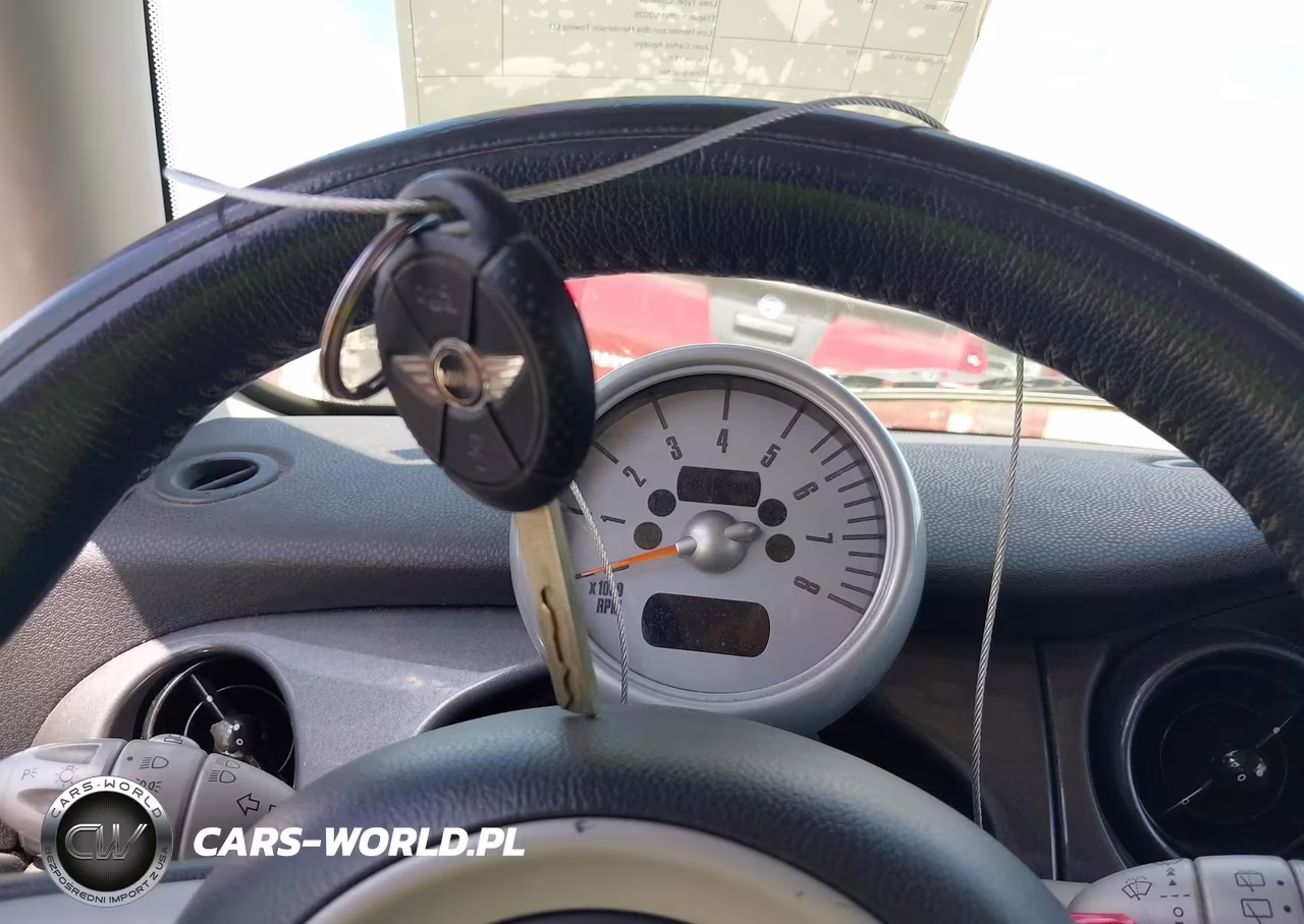 2006 Mini Cooper VIN:WMWRC33506TJ74565 - 11