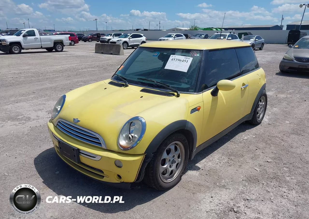 2006 Mini Cooper VIN:WMWRC33506TJ74565 - 2