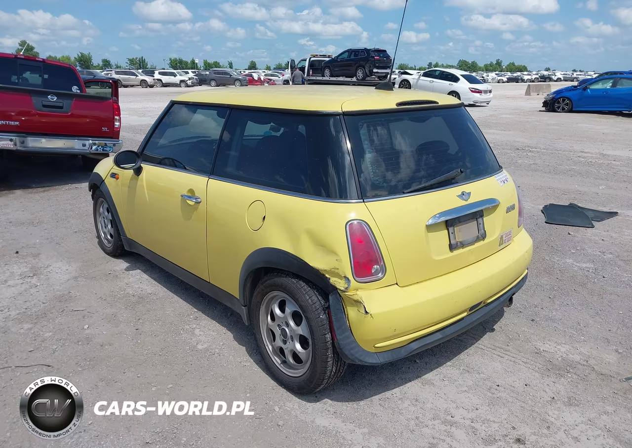 2006 Mini Cooper VIN:WMWRC33506TJ74565 - 3