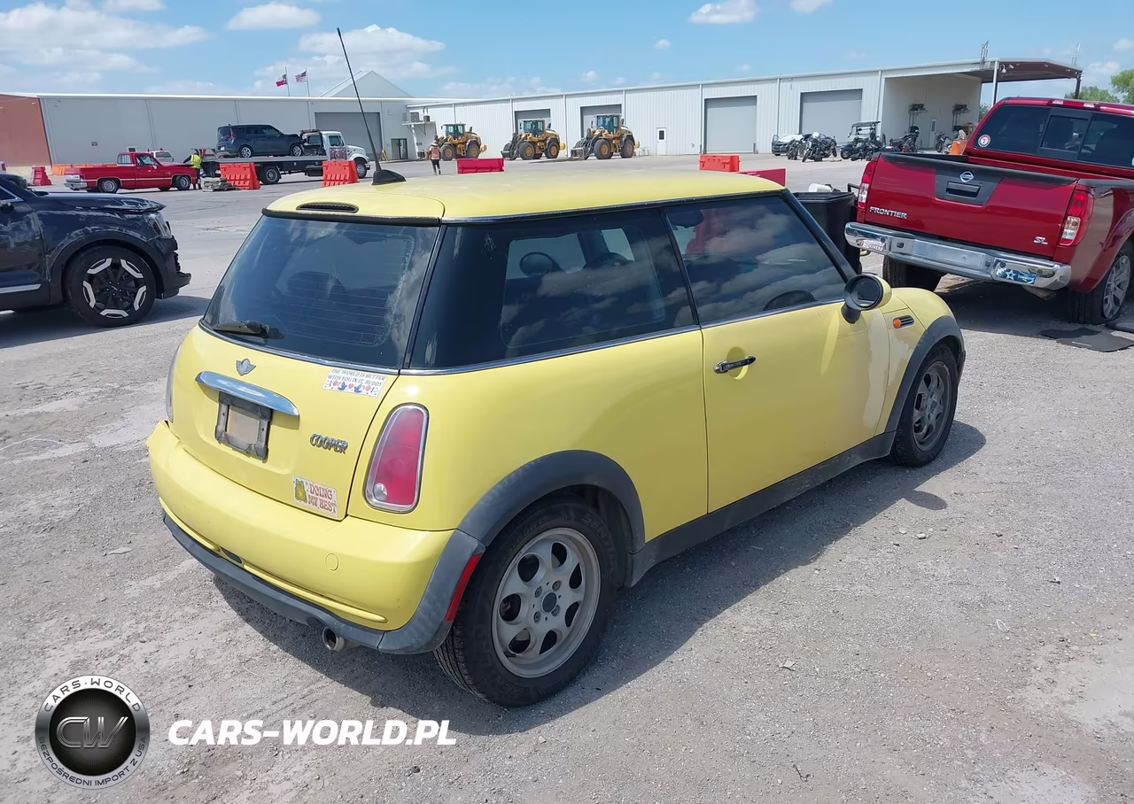 2006 Mini Cooper VIN:WMWRC33506TJ74565 - 4