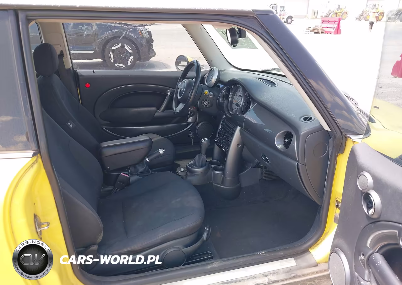 2006 Mini Cooper VIN:WMWRC33506TJ74565 - 5