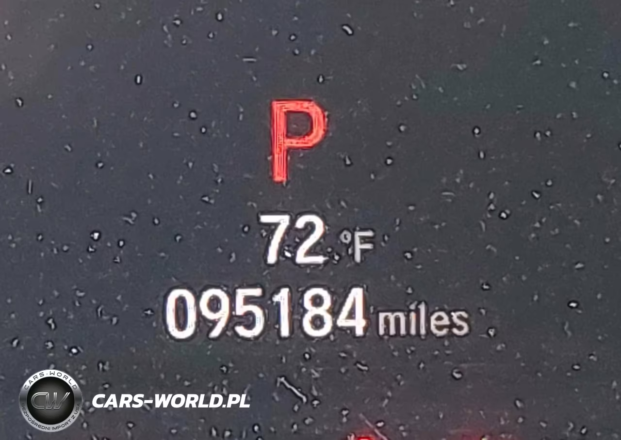 2018 Honda Accord Sport VIN:1HGCV1F38JA164051 - 16