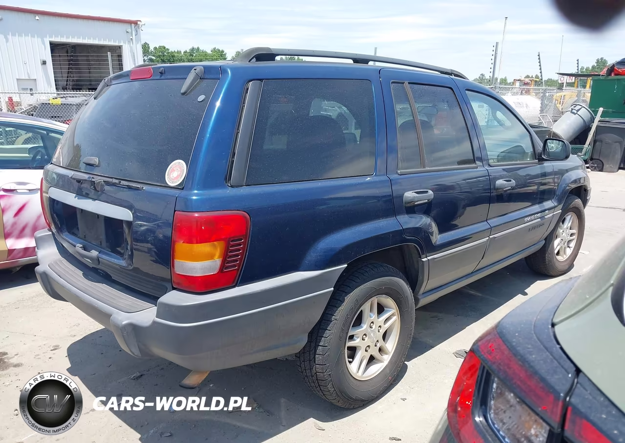 2003 Jeep Grand Cherokee Laredo VIN:1J4GW48S83C535066 - 4
