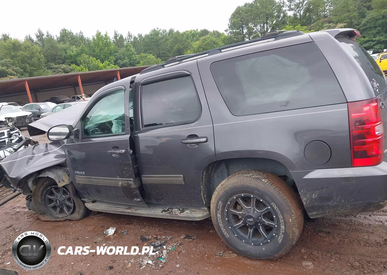 2011 Chevrolet Tahoe Ls VIN:1GNSCAE08BR261204 - 14
