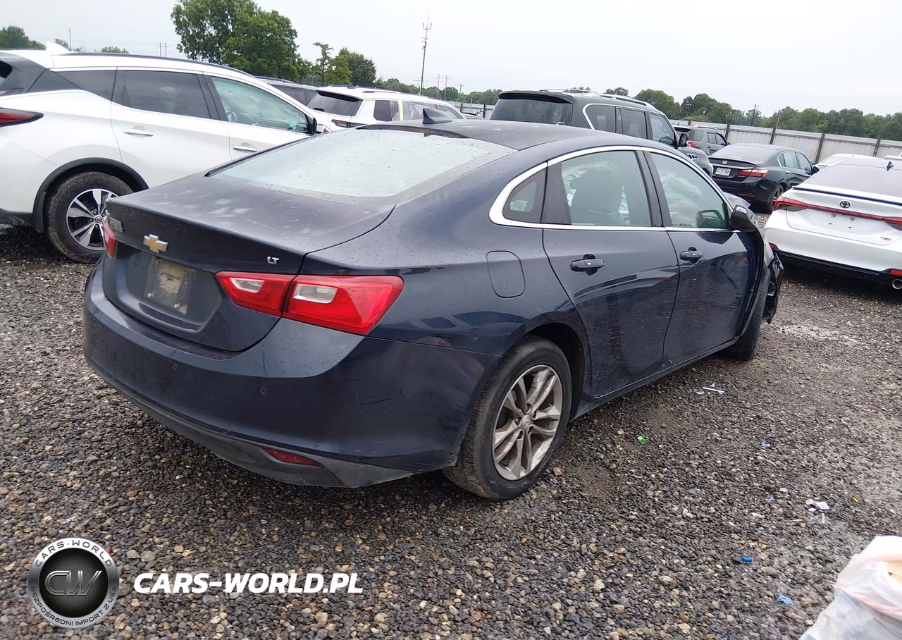 2018 Chevrolet Malibu Lt VIN:1G1ZD5ST6JF147317 - 4