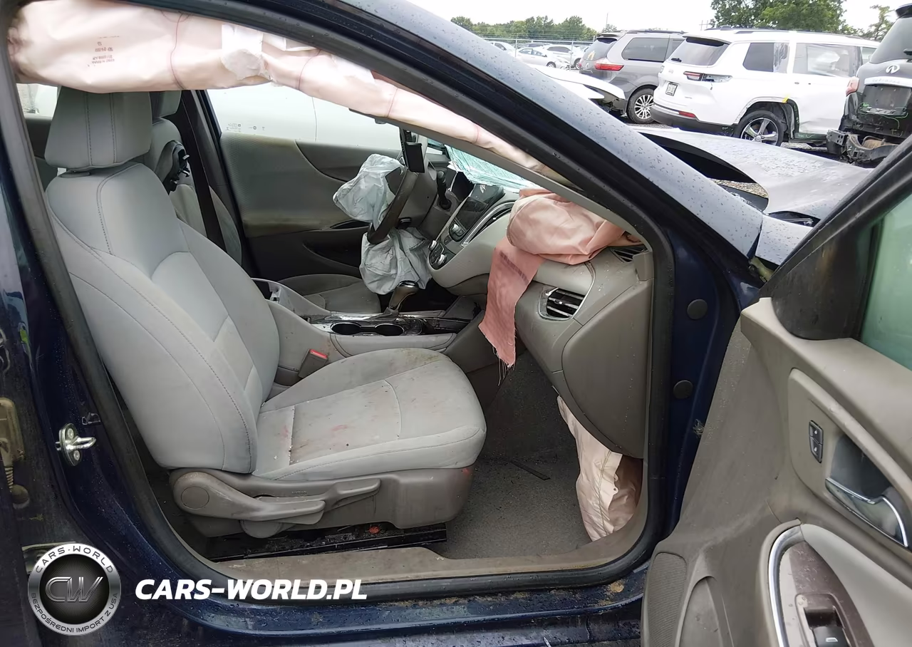 2018 Chevrolet Malibu Lt VIN:1G1ZD5ST6JF147317 - 5