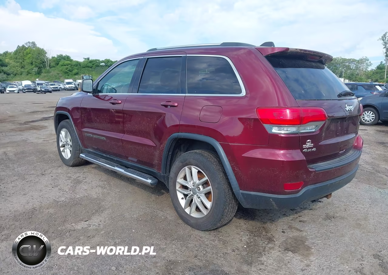 2018 Jeep Grand Cherokee Laredo E 4X4 VIN:1C4RJFAG0JC259154 - 3