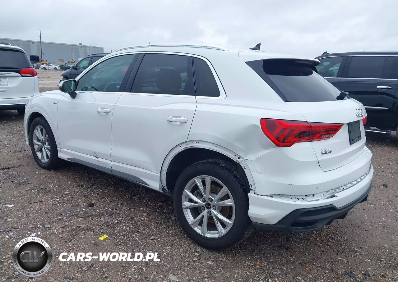 2023 Audi Q3 Premium 45 Tfsi S Line Quattro Tiptronic VIN:WA1DECF32P1055179 - 3