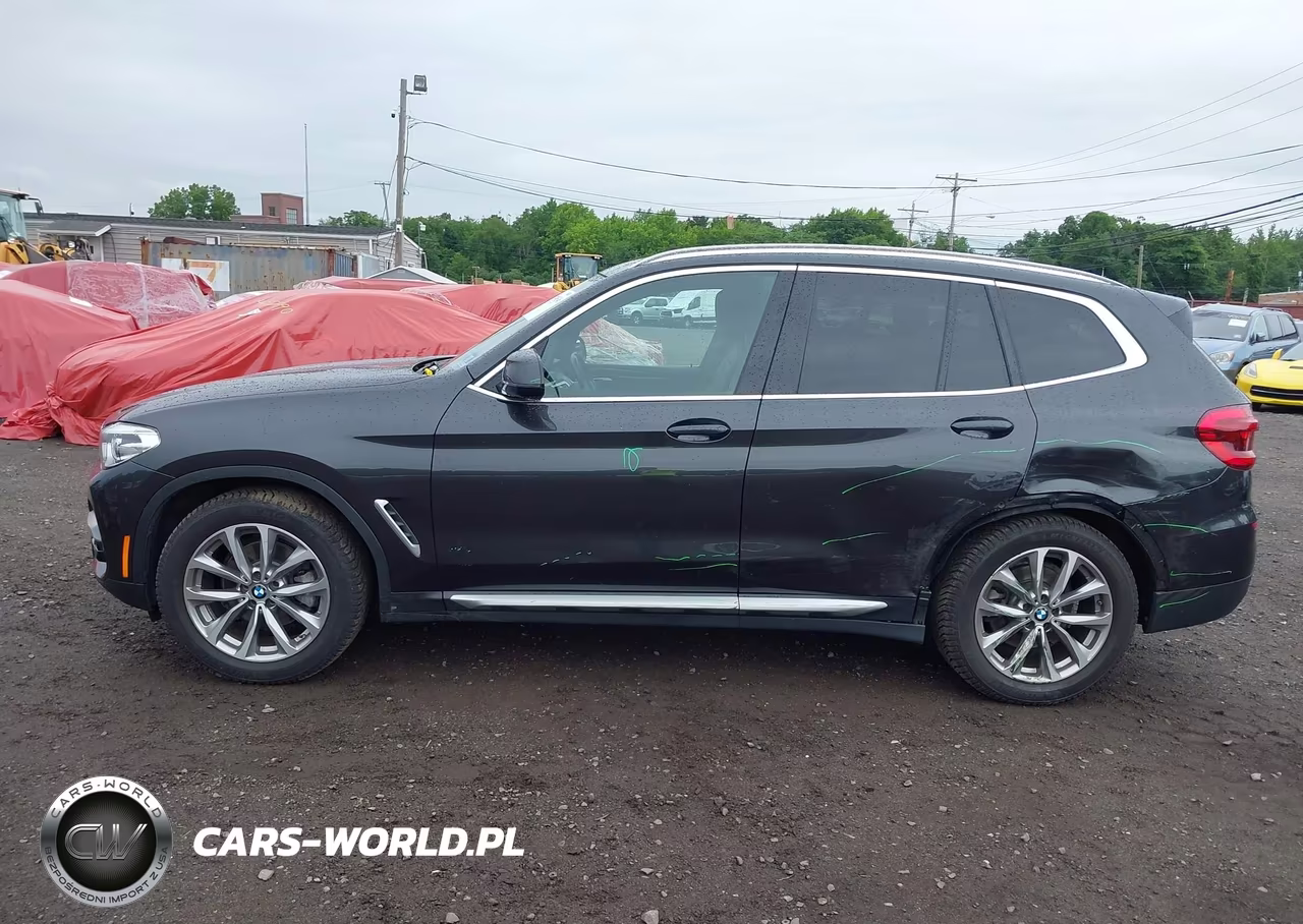2018 BMW X3 xDrive30I VIN:5UXTR9C56JLD89937 - 17