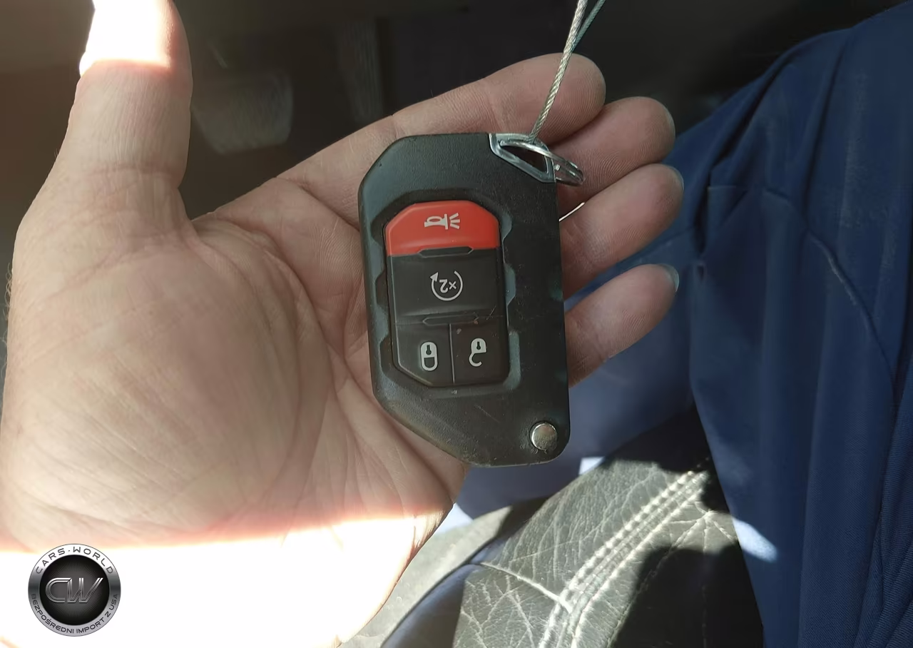 2019 Jeep Wrangler Sport S 4X4 VIN:1C4GJXAG2KW648407 - 11