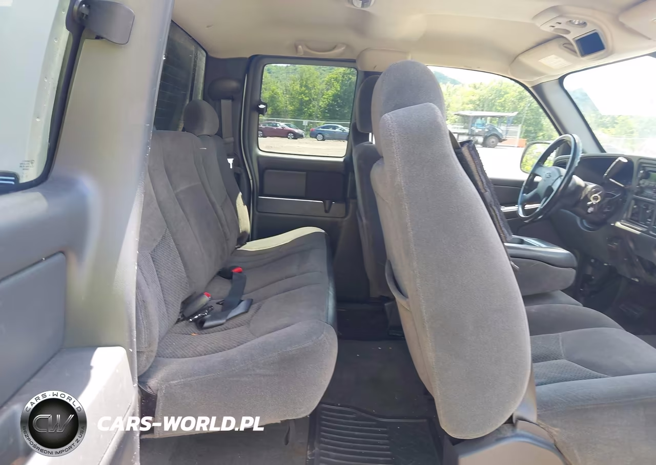 2005 Chevrolet Silverado 1500 Ls VIN:1GCEC19T25Z240024 - 8