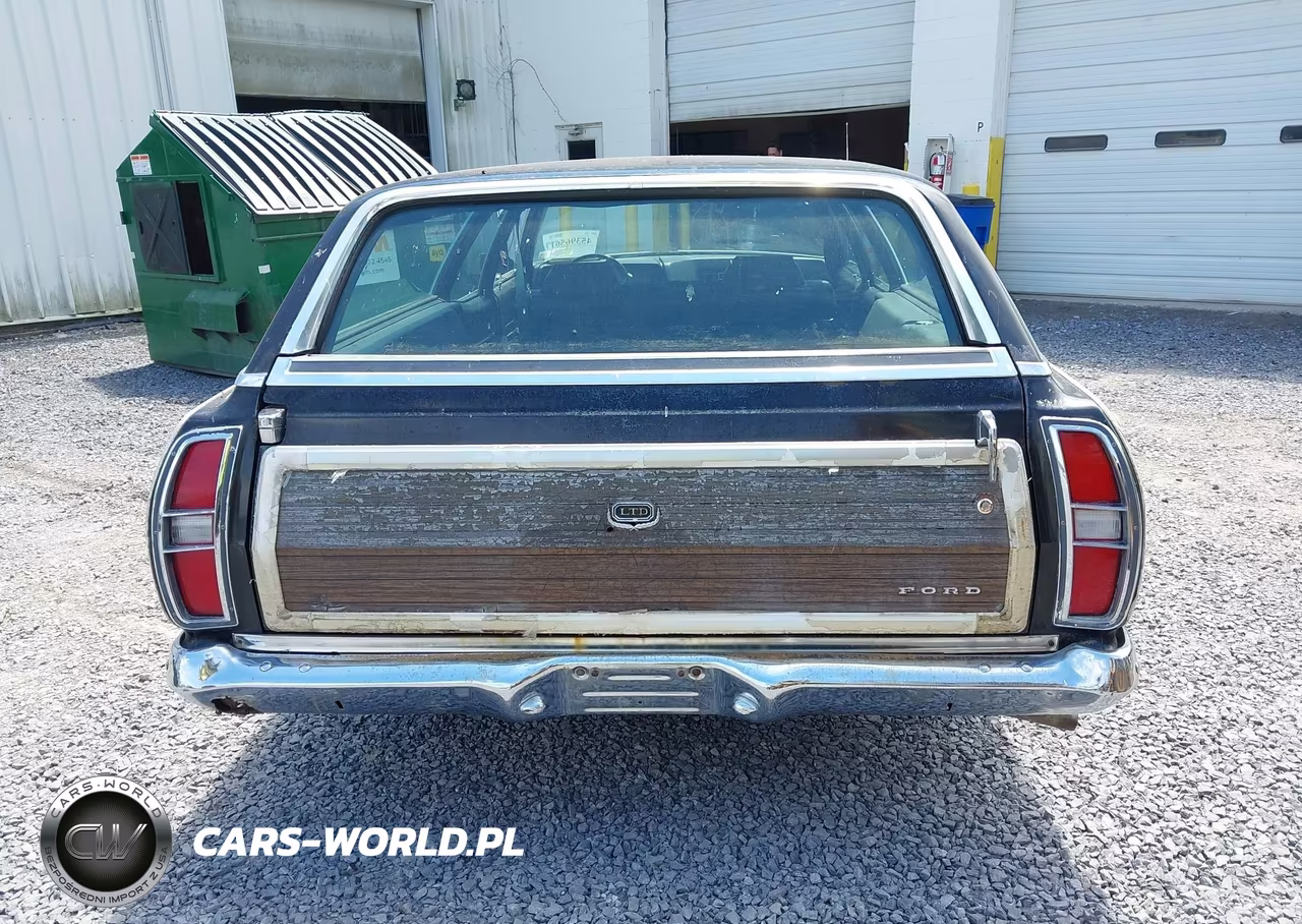 1972 Ford Country Squire VIN:F2E765206142F - 16