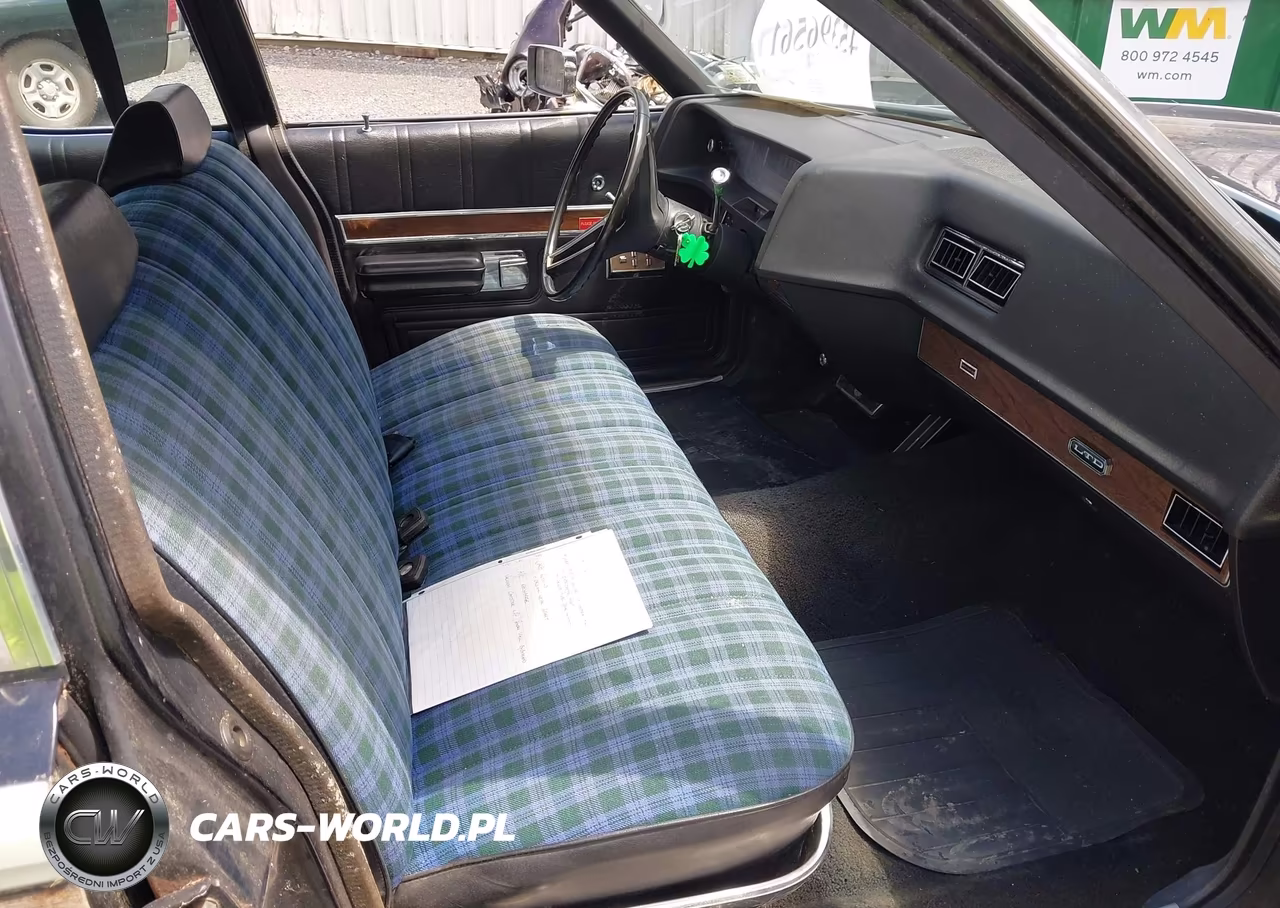 1972 Ford Country Squire VIN:F2E765206142F - 5