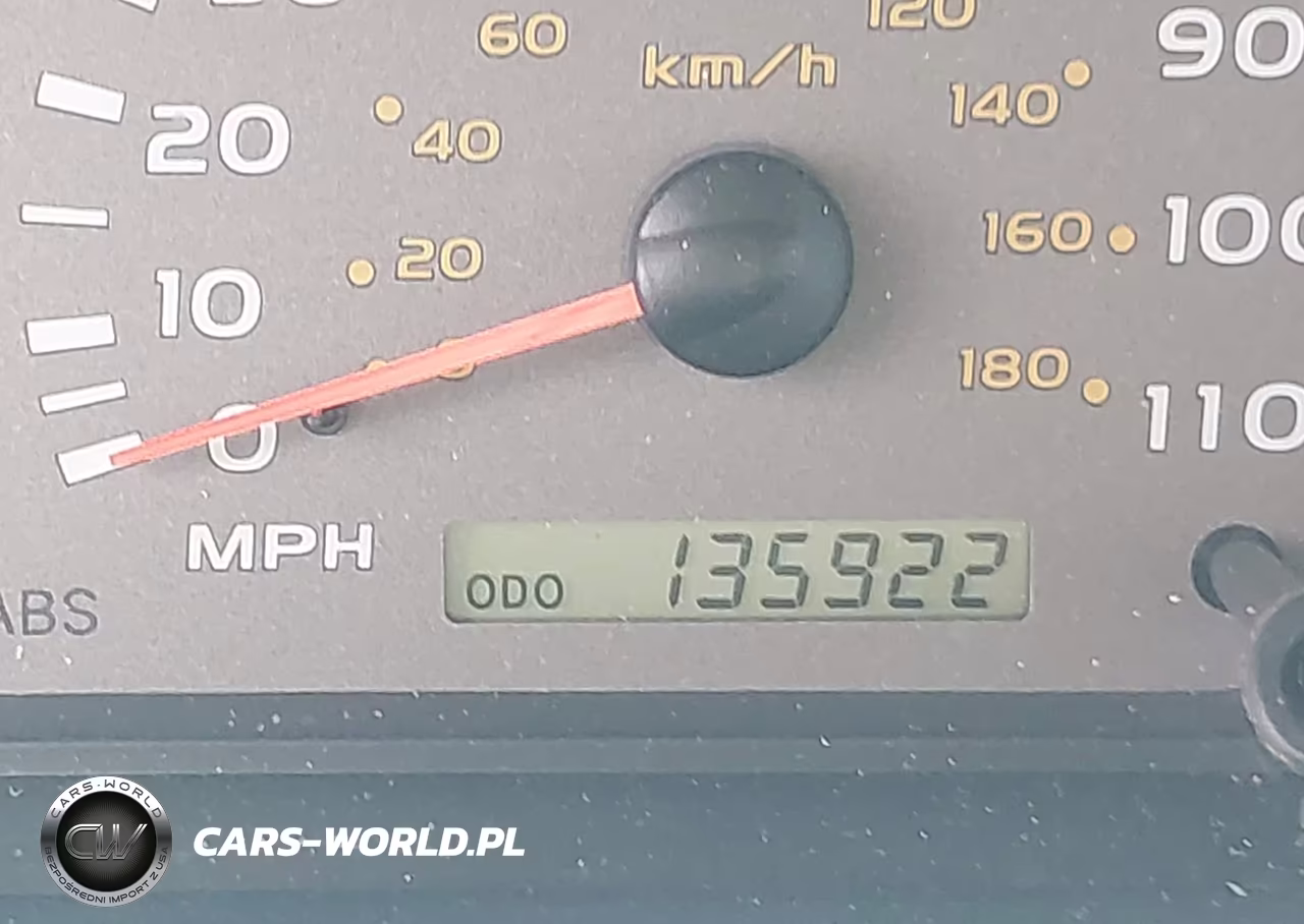 2003 Toyota Sequoia Limited V8 VIN:5TDZT38A93S202981 - 16