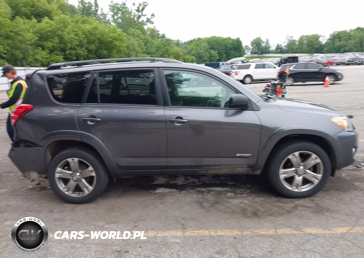 2011 Toyota Rav4 Sport VIN:2T3RF4DV2BW083741 - 13