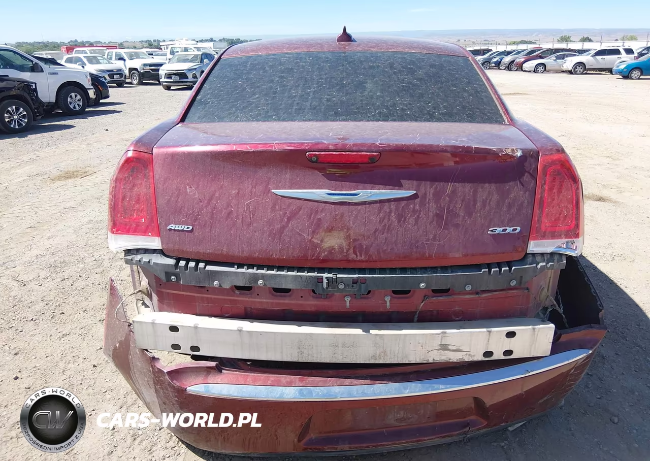 2018 Chrysler 300 Limited Awd VIN:2C3CCAKG9JH268390 - 17