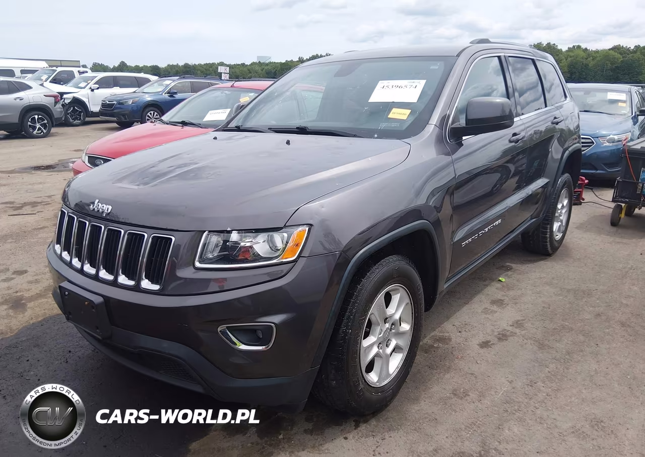 2015 Jeep Grand Cherokee Laredo VIN:1C4RJFAG1FC736391 - 2