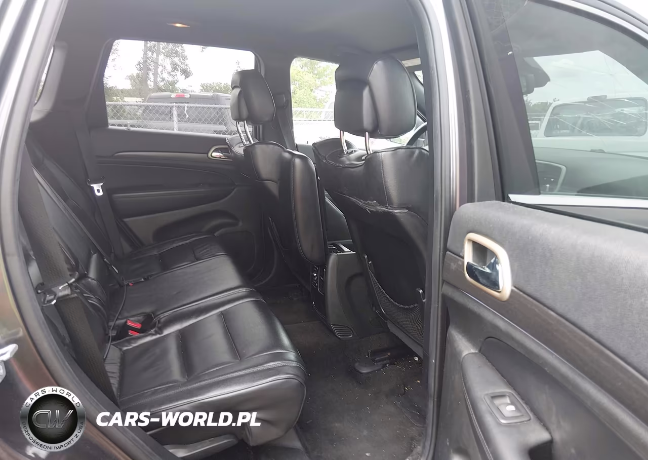 2015 Jeep Grand Cherokee Laredo VIN:1C4RJFAG1FC736391 - 8