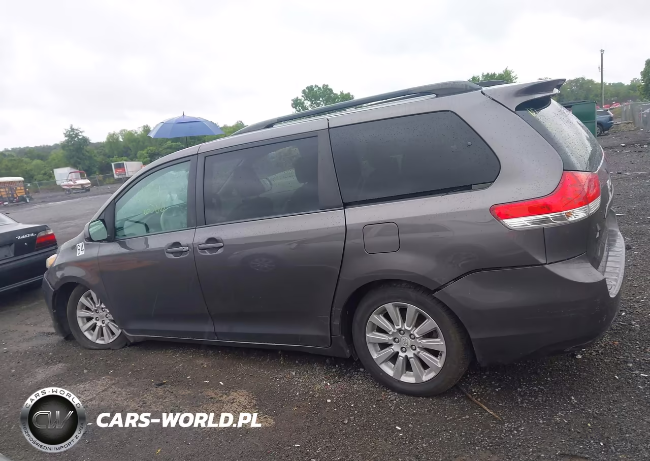 2012 Toyota Sienna Xle 7 Passenger VIN:5TDDK3DC5CS038875 - 14