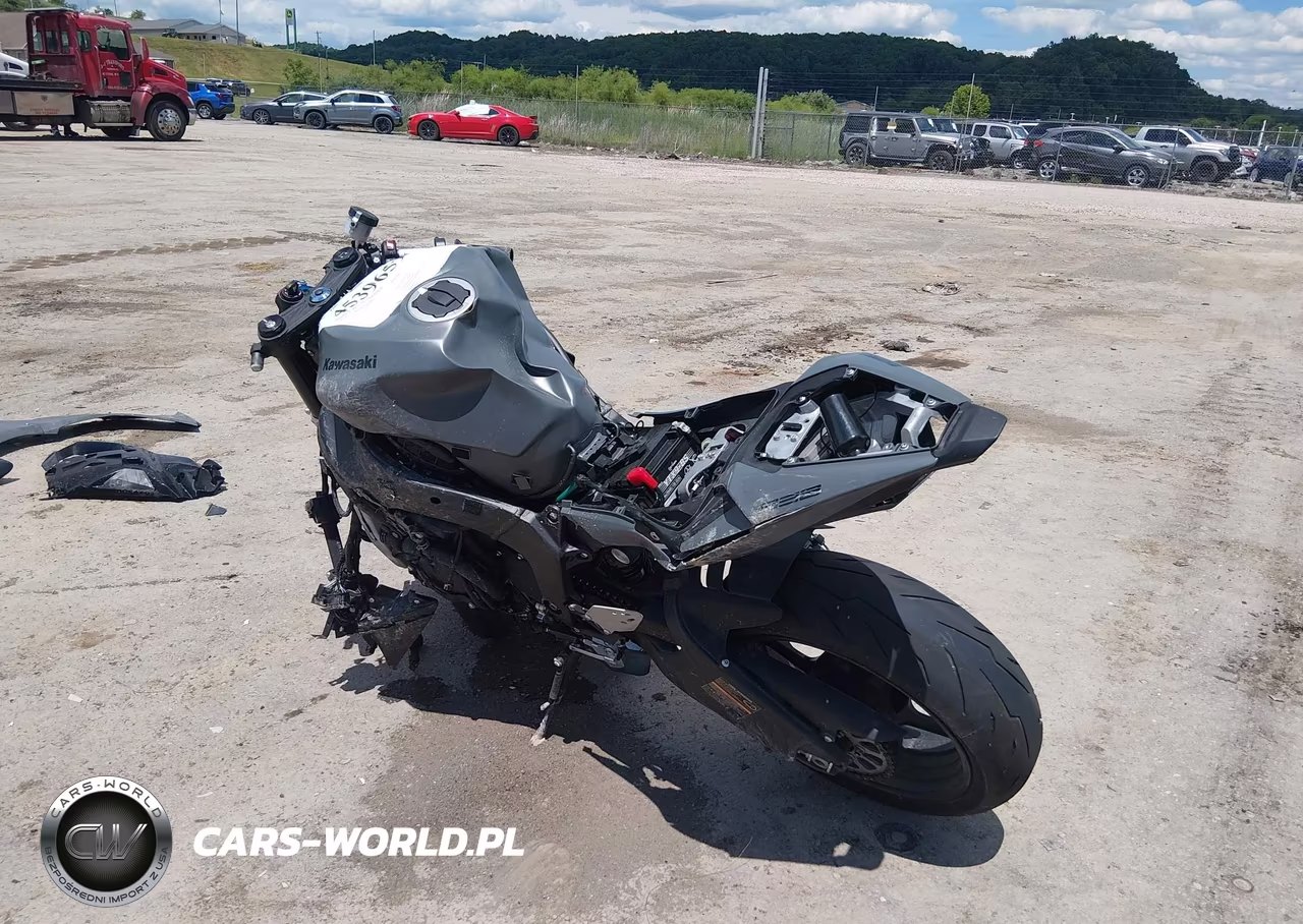 2025 Kawasaki Zx636 K VIN:JKBZXJJ16SA031322 - 3