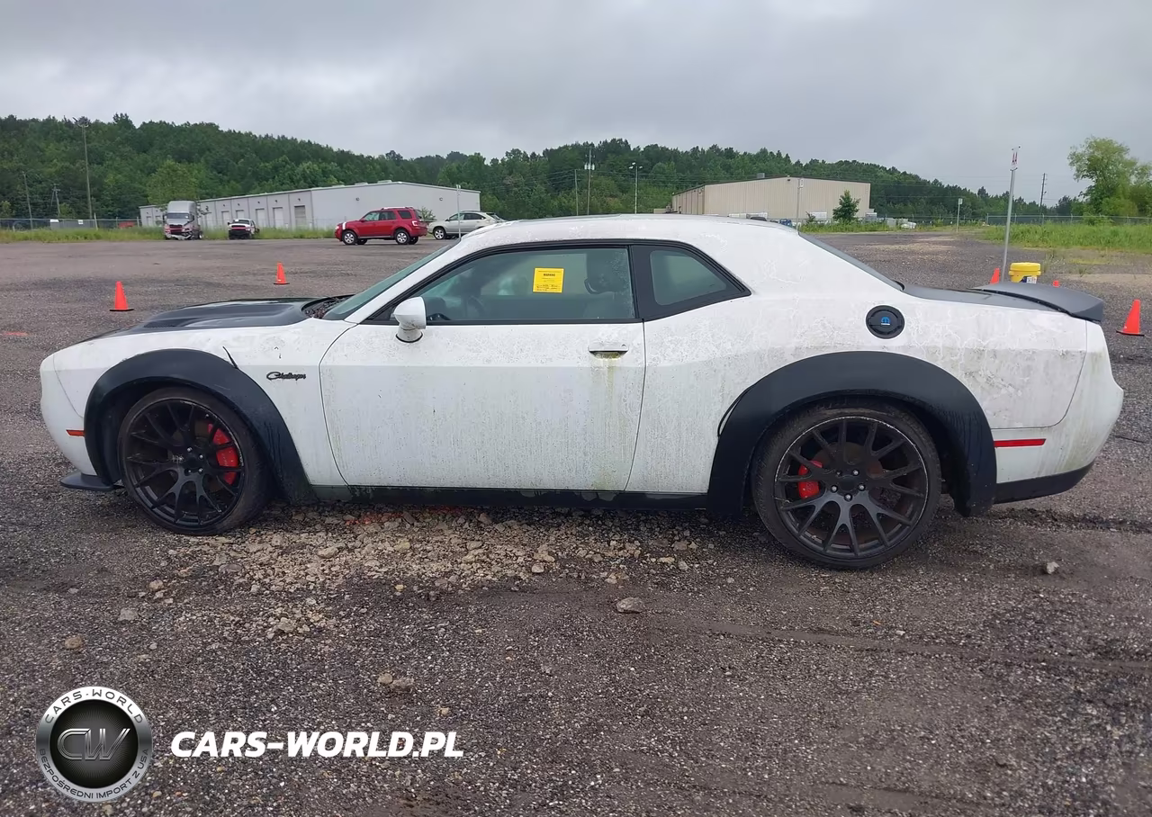 2013 Dodge Challenger R-T Classic VIN:2C3CDYBT8DH510769 - 15