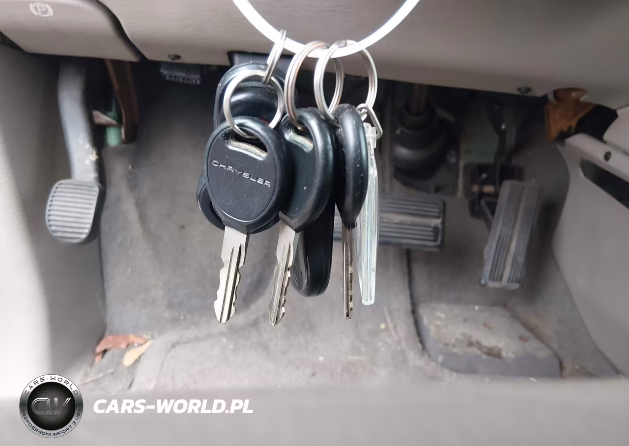 2003 Chrysler Town & Country Lxi VIN:2C8GP54L73R238609 - 11