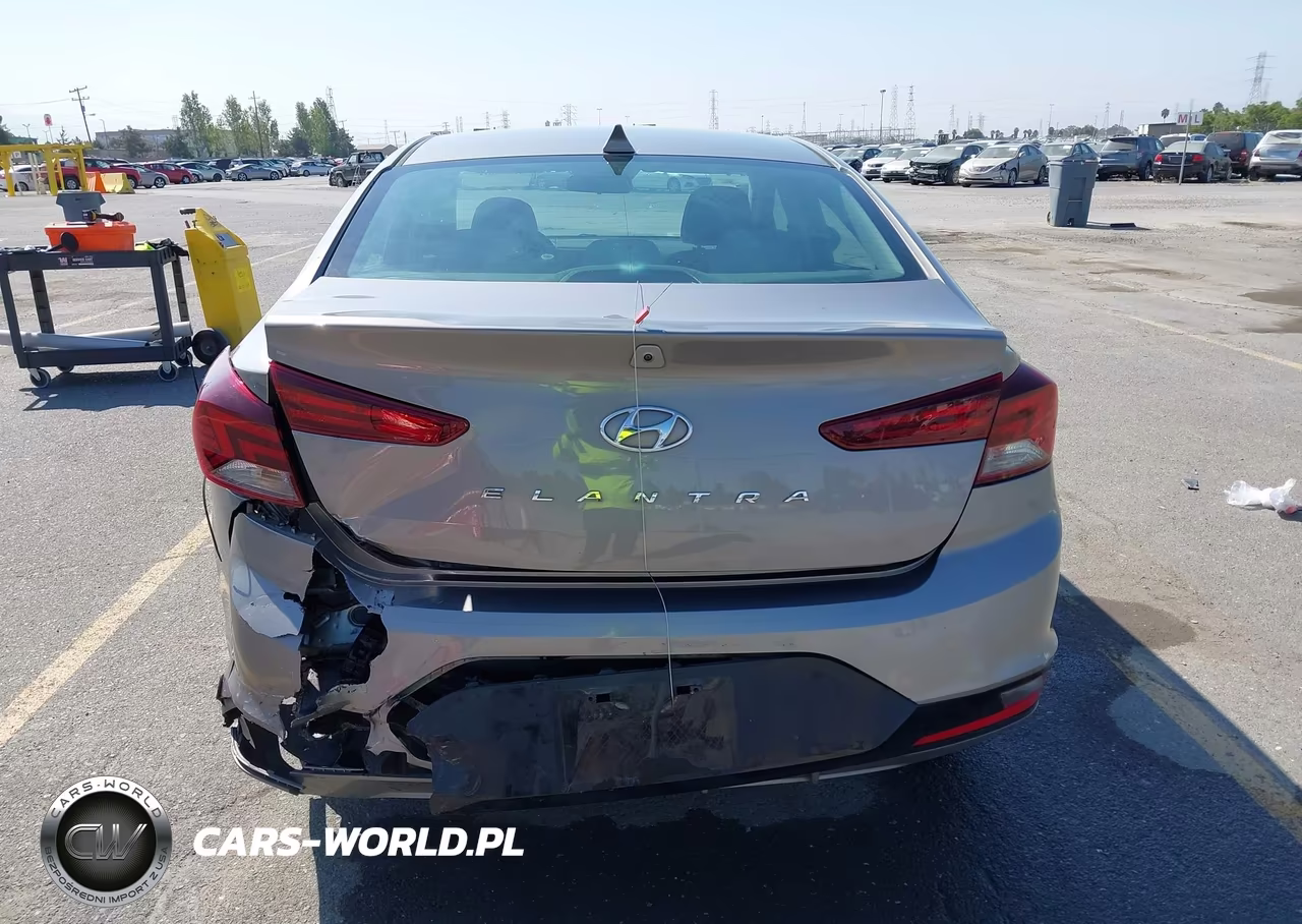 2020 Hyundai Elantra Sel VIN:KMHD84LF6LU024636 - 17