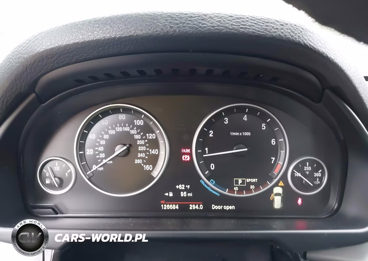 2016 BMW X5 xDrive50I VIN:5UXKR6C54G0J81167 - 7