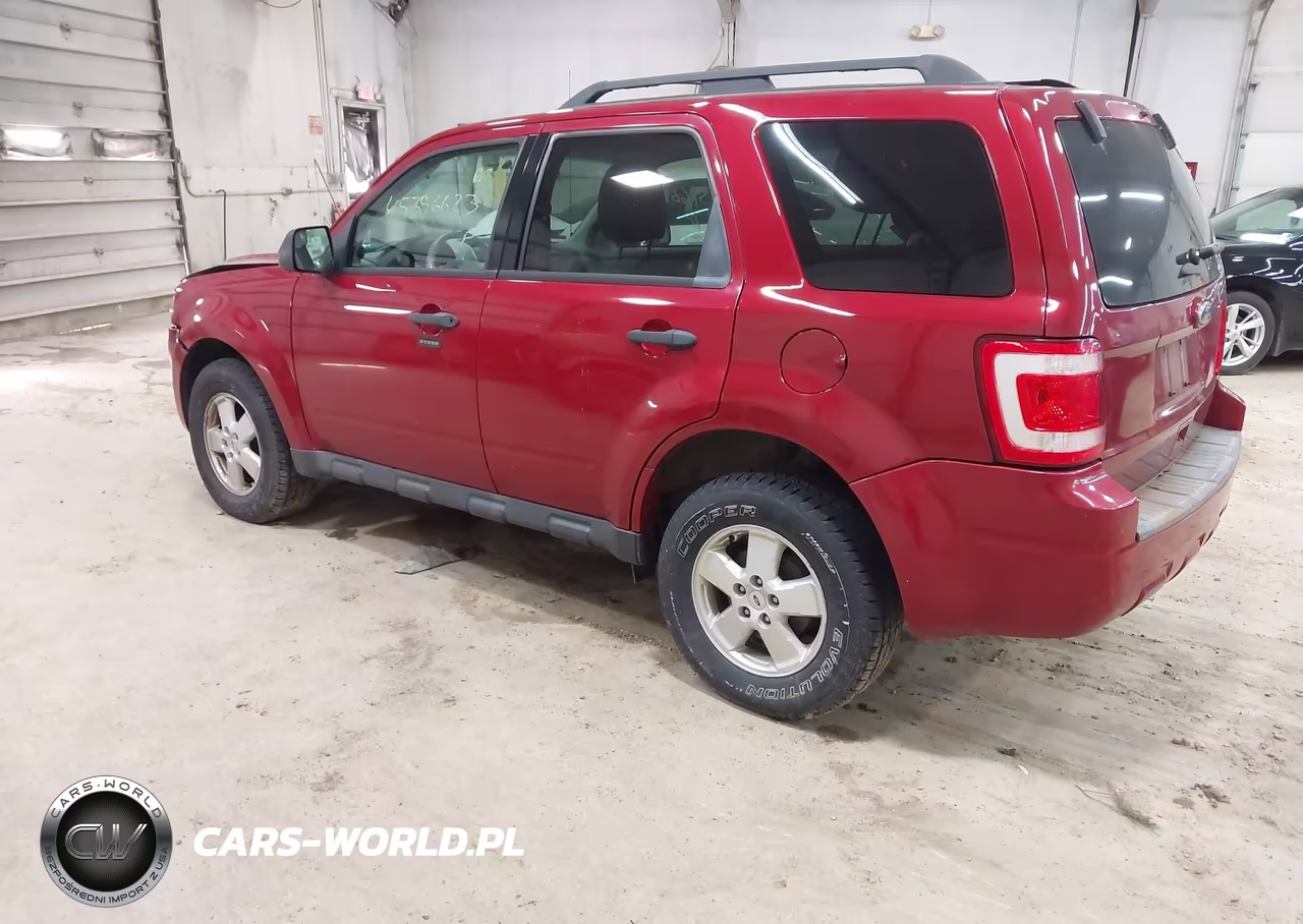 2011 Ford Escape Xlt VIN:1FMCU9D75BKB11580 - 3