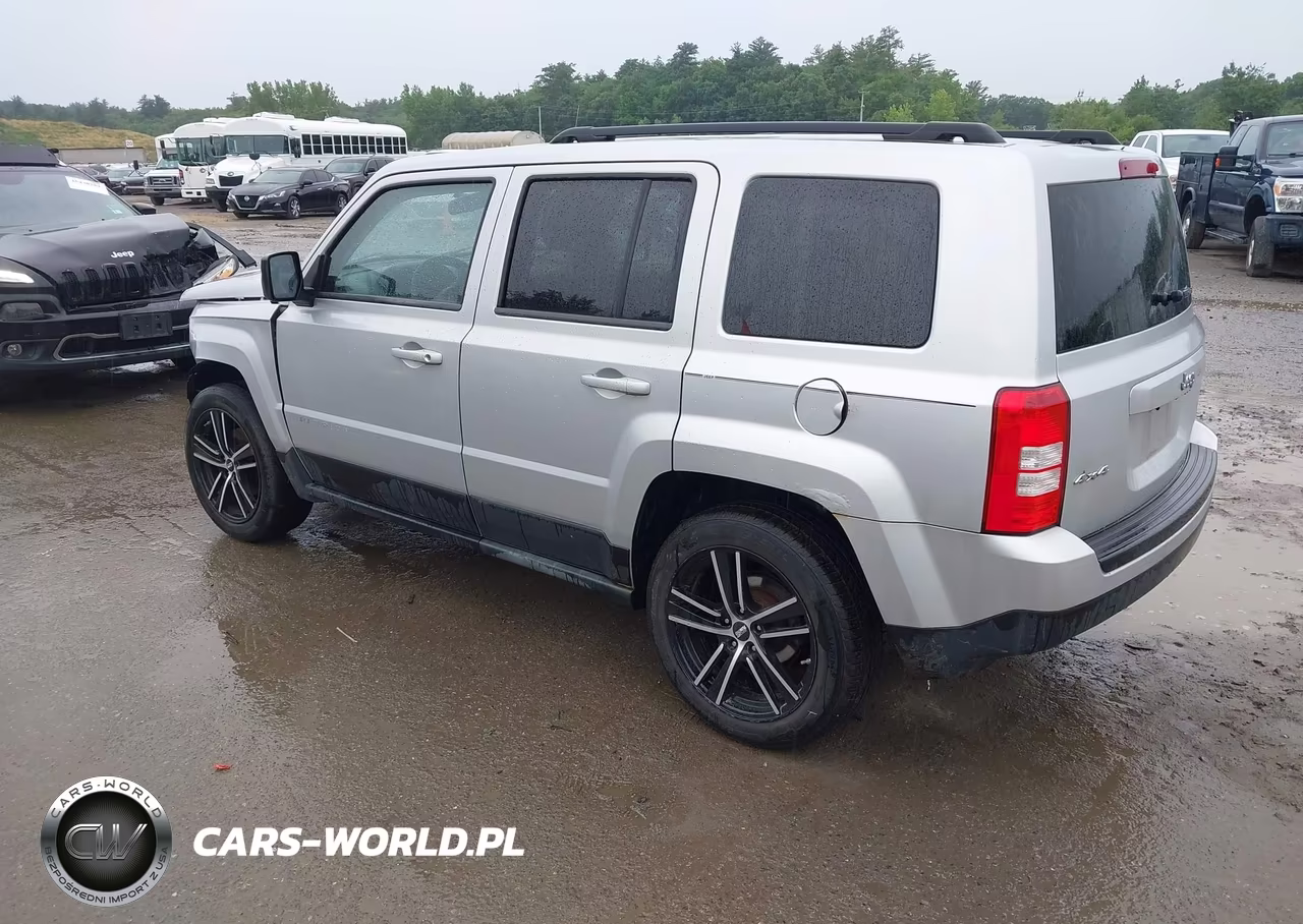 2012 Jeep Patriot Sport VIN:1C4NJRBB9CD538005 - 3