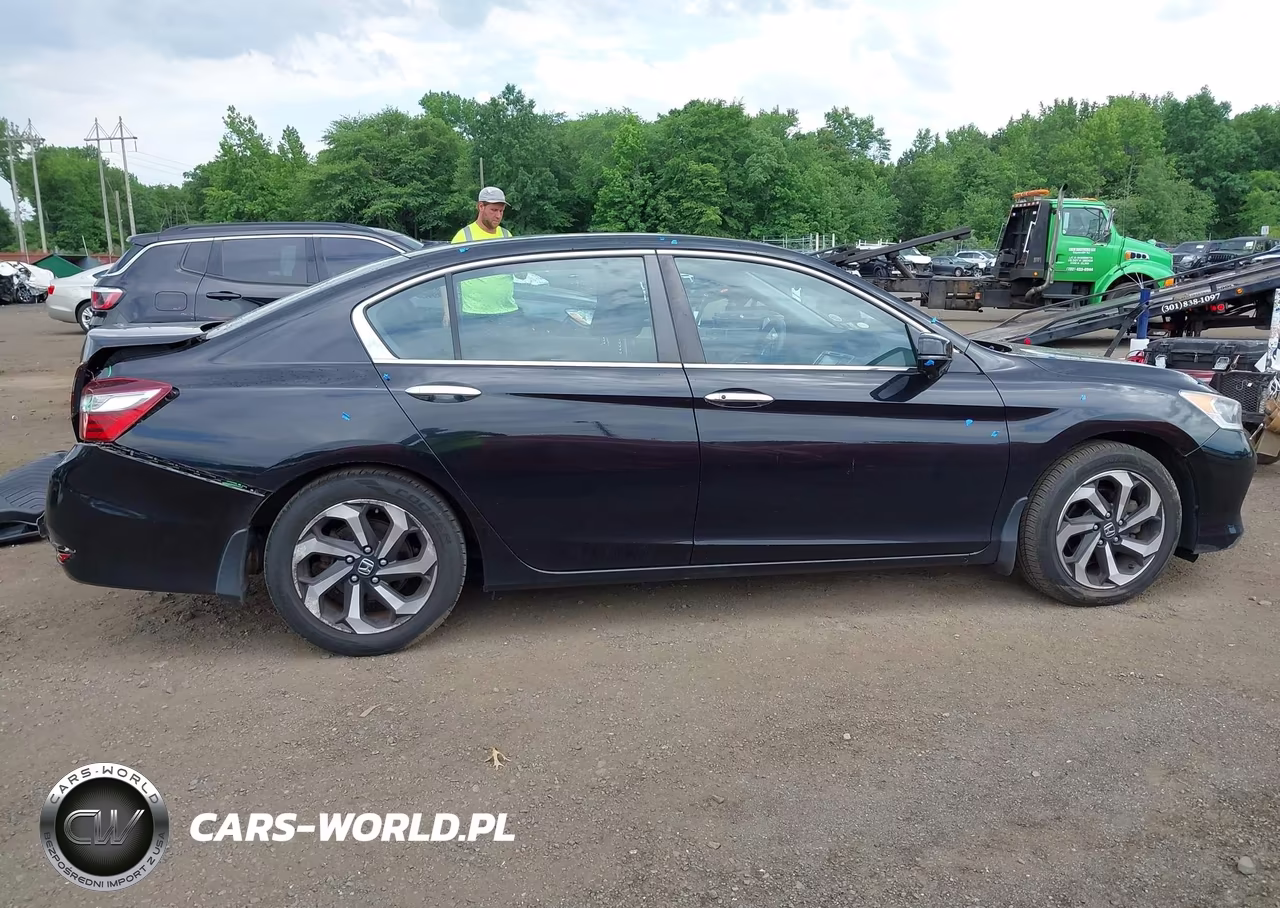 2017 Honda Accord Ex VIN:1HGCR2F0XHA034766 - 13