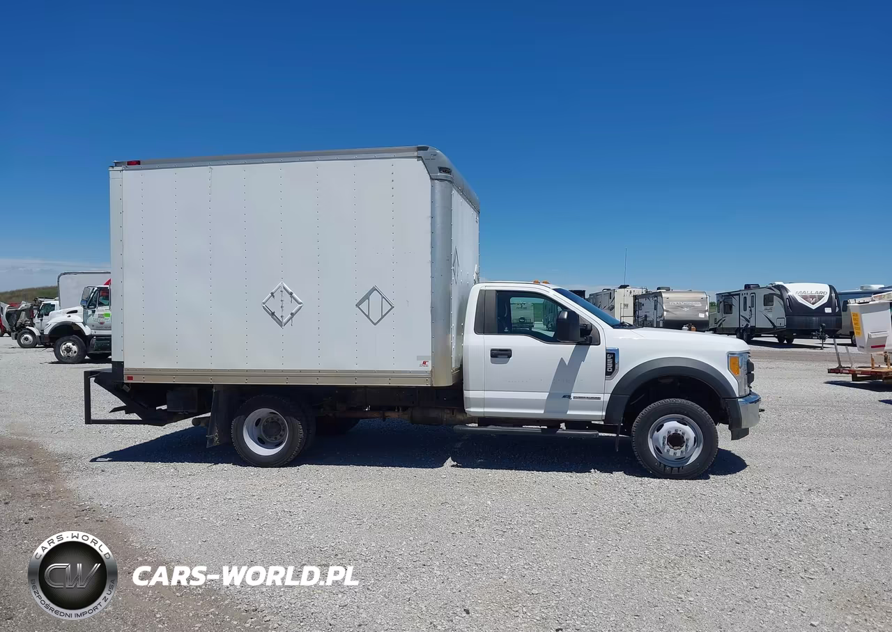 2017 Ford F-550 Chassis Xl-Xlt VIN:1FDUF5GT4HED60055 - 13